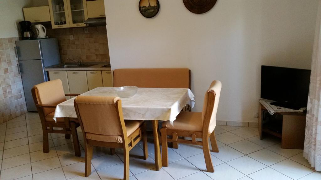 فوديس Apartments Labor المظهر الخارجي الصورة